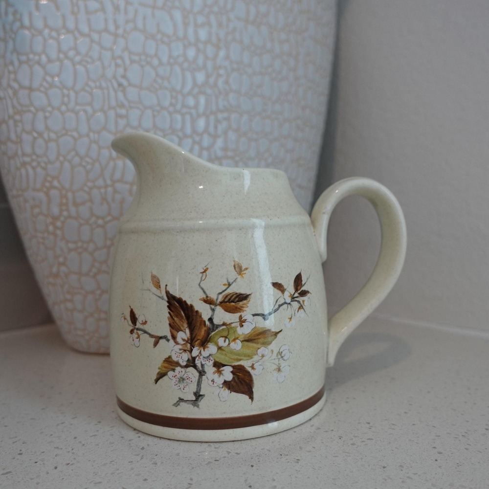 Royal Doulton Lambethware‎ Wild Cherry Creamer Pitcher England Floral Decor